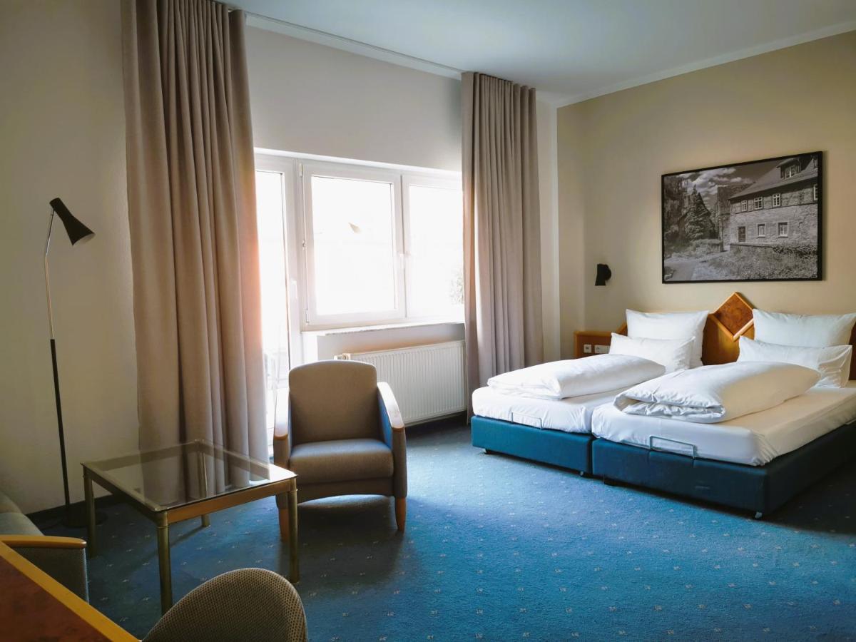 Hotel Wuerttemberger Hof เออริงเงน ภายนอก รูปภาพ