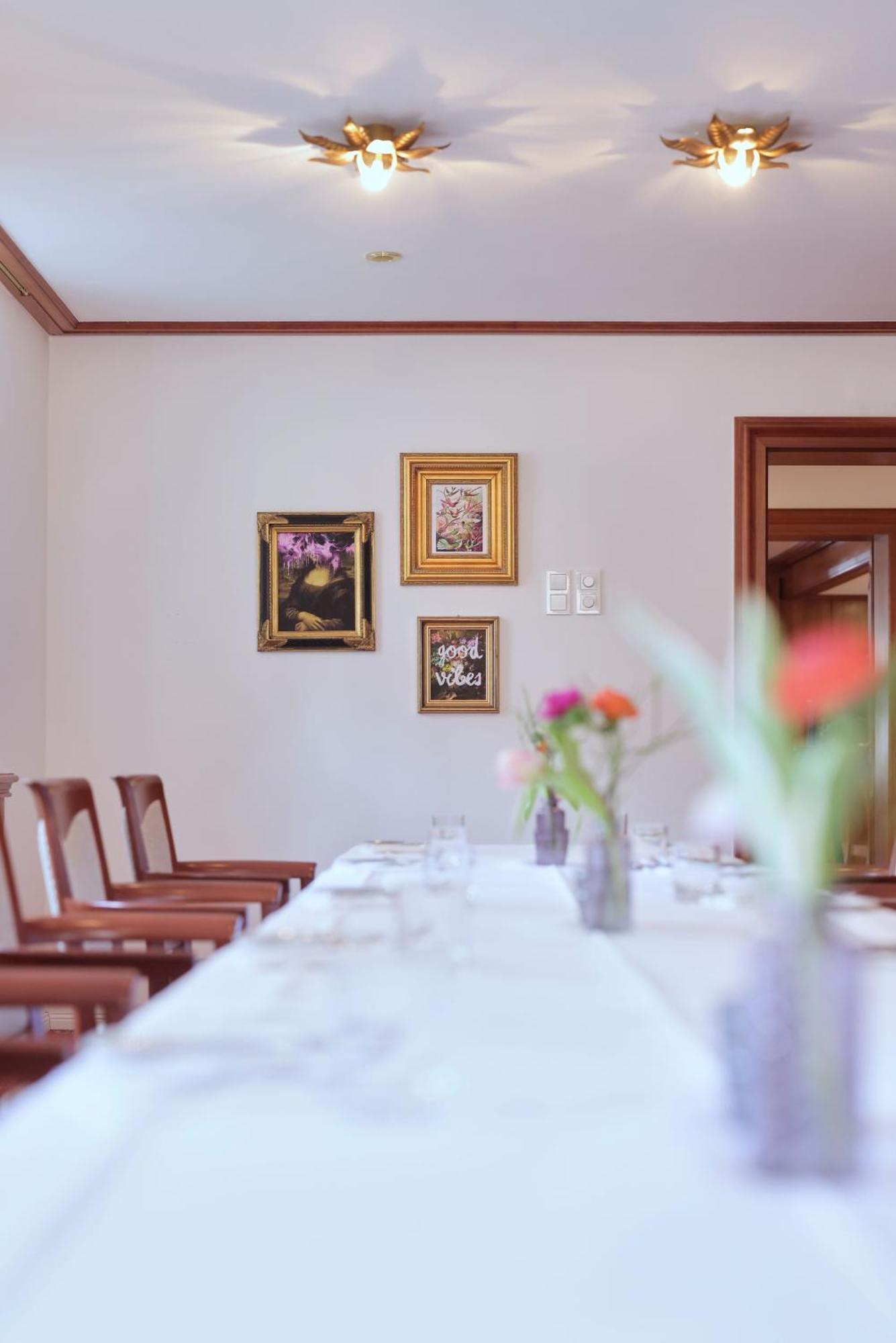 Hotel Wuerttemberger Hof เออริงเงน ภายนอก รูปภาพ