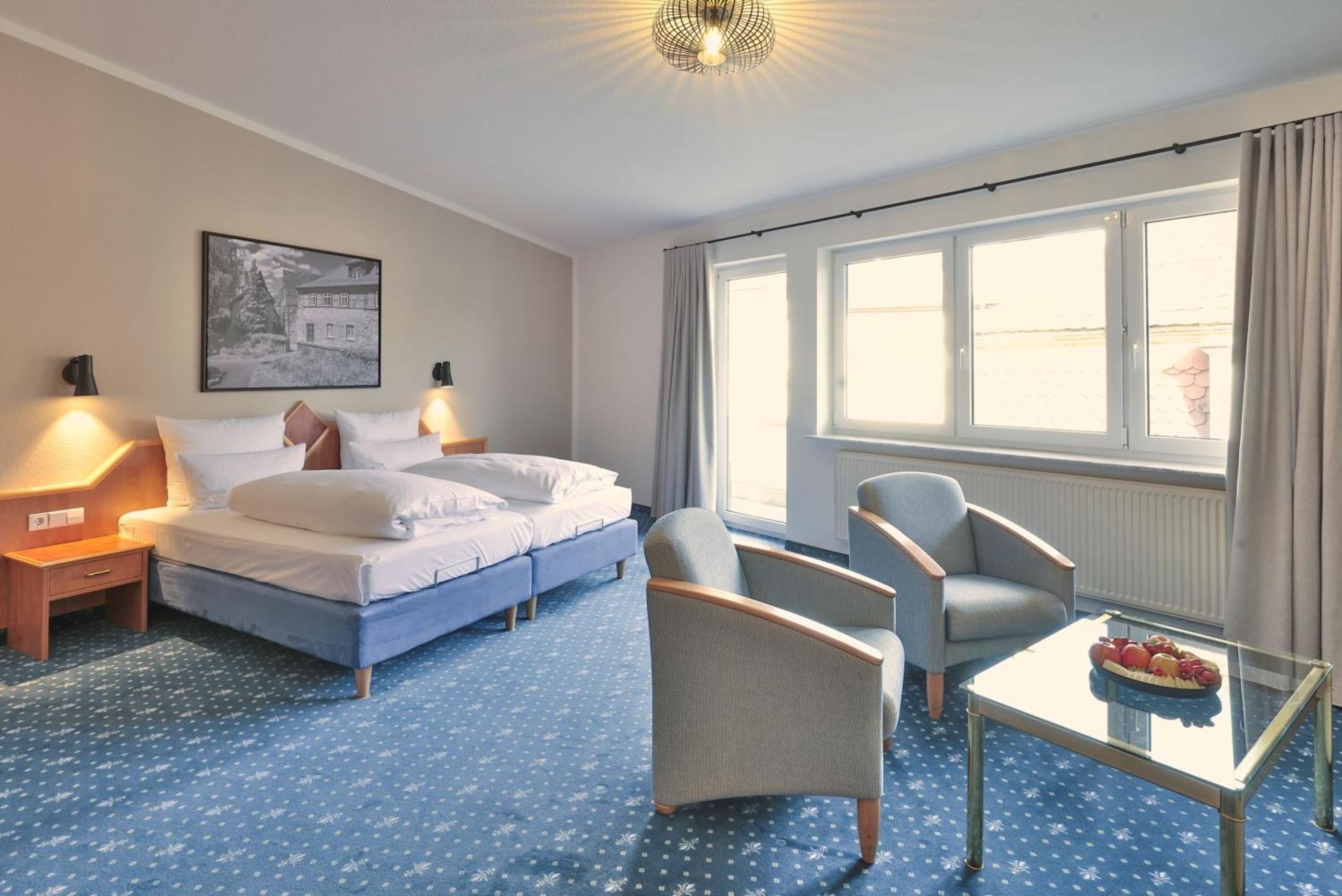 Hotel Wuerttemberger Hof เออริงเงน ภายนอก รูปภาพ